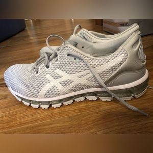 ASICS Silver Gel Quantum
